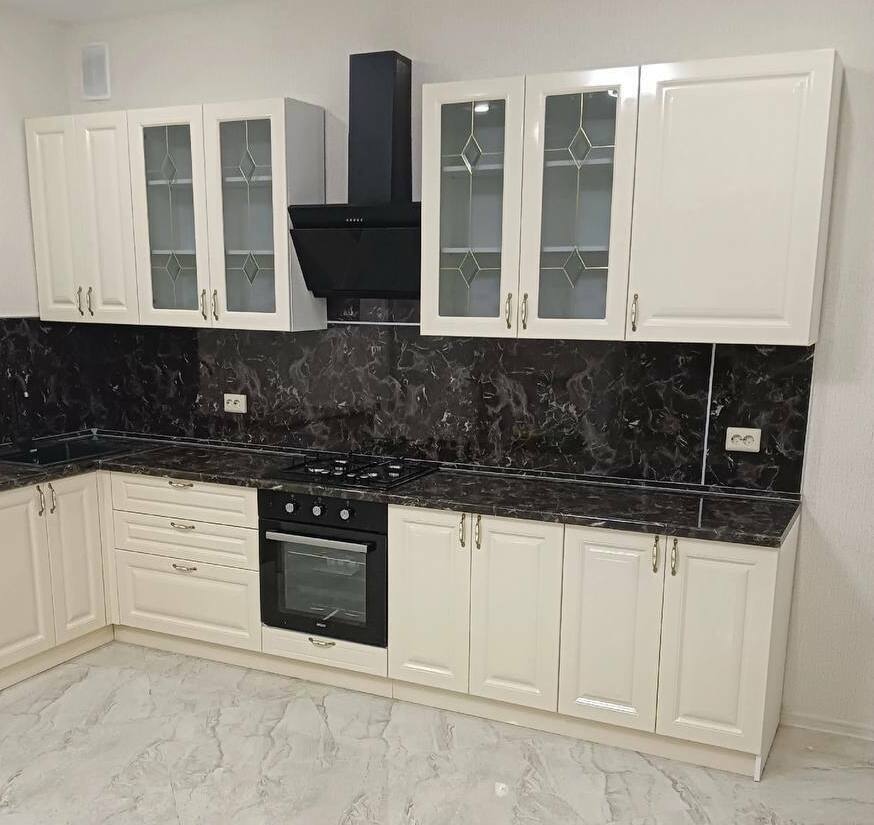 Кухня на заказ классика